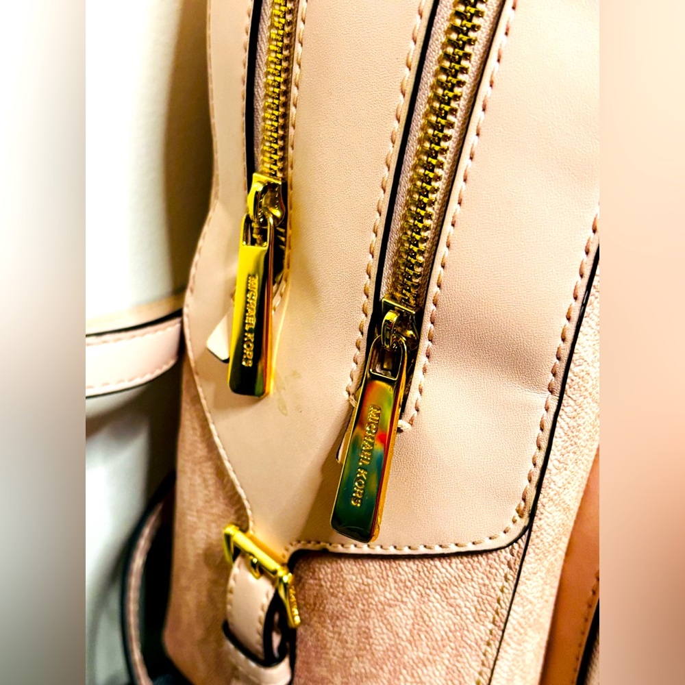 Michael Kors Womens Jaycee Logo Backpack (Dark Powder Blush) MK Signature - Picture 4 of 15